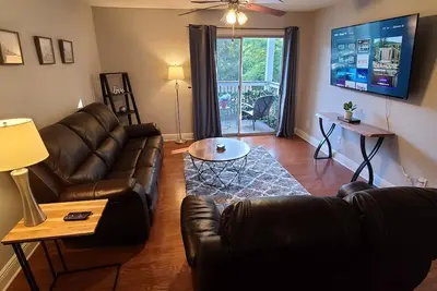 Image de A Quiet Condo In Atlanta w/ Balcony 1king 1 Queen 2 twins 1 Qu Air mattress