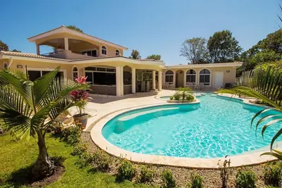 Xtra large party villa in Sosua, custom-design home in luxury gated resort