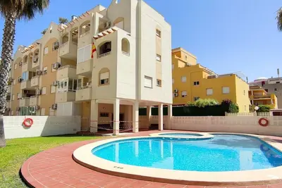 Image de Flat Daly par Denia Costa