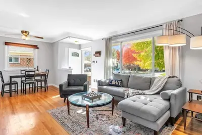 Image de ★Entertainment & Game Room w/ Bar★ Cheerful and Bright Ranch w/ 2 Full Baths