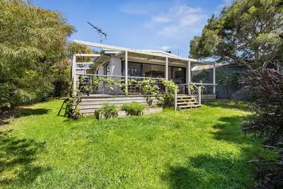 Image de Cosy 3 Bedroom, Pet Friendly Beach Home on Riverside