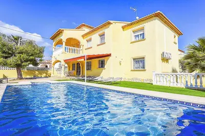 Image de Villa Jesica - Sept Chambres Villa, Couchages 14
