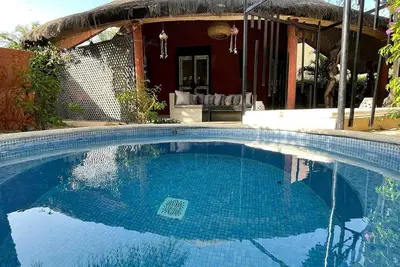 Image de Résidence du Port direct access to the beach-lady of the house -stove included