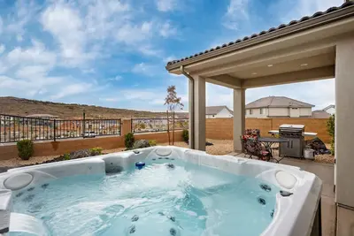 Image de The Bend at Paseos: Dog Friendly, Hot Tub, Playstation
