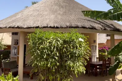 Image de Résidence du Port direct access to the beach-lady of the house -stove included