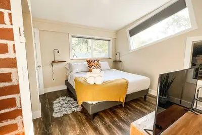 Image de ★Stylish★ remodeled studio near IvyWild/Downtown