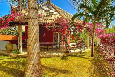 Image de Résidence du Port direct access to the beach-lady of the house -stove included