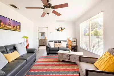 Image de Misha’s HunnCottage