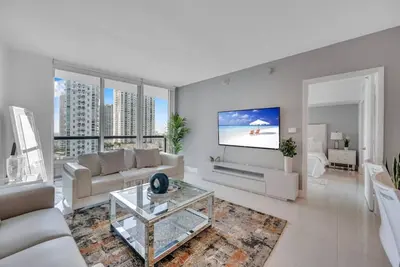 Image de Modern 1 Bed @ Icon Brickell W/ Amazing Views