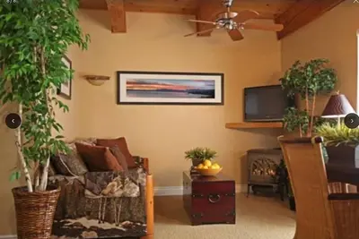 Image de Majestic South Lake Tahoe Condo! Near Heavenly North ski lift! Eagles Nest Condo