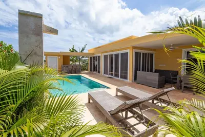Image de Luxury 2-bedroom villa with private pool, fully equipped and furnished