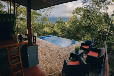 Image de Nature Waterfall Cabinas ~ 20 minutes to the Beach