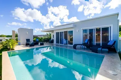 Image de 2bd/2bth Sosua villa, Internet/Tv/air conditioning, private pool, guest-friendly