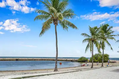 Sea La Vie House - Keys Living!