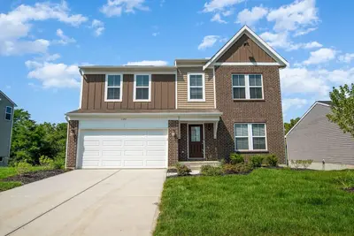 Image de Brand new construction in well-kept Hoa community.