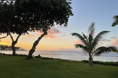 Image de Beachfront top-floor unit on Oahu's north shore!