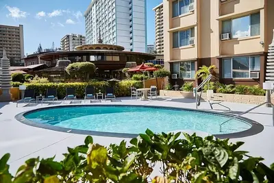 Image de Convenient Stay in Hawaii! Onsite Pool, Pets Allowed, Minutes to Bishop Museum