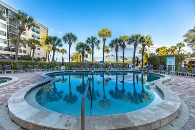 Image de Condo at Harbor Towers on Siesta Key Sleeps 8