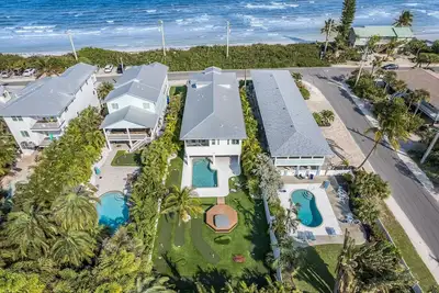 Image de Sand Trap by Beach Boutique Rentals