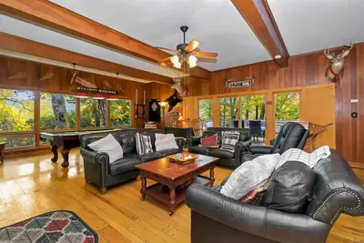 Image de Colonel Webers Lodge, 5 Sleeping Areas, 3 baths, Fp, Accessible, Pet Friendly!