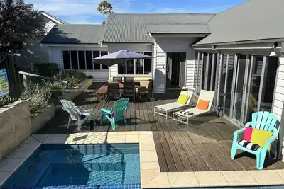 Image de Solar Pool, Gas Spa, Play & Entertain! Holiday At Hiskens In Sorrento