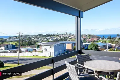 Image de Montaview: 24 Mumbulla Street