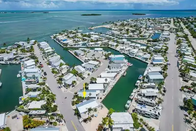 Image de Relax at Keys Time – 2br Waterfront Rental w/ Kayaks, Bikes, and Boat Dock