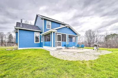 Image de Bellaire Home w/ Game Room & On-Site Snow Trails!