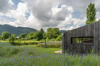 Image de AQUÍ : tiny house 2 personnes tout confort avec vue au pied des Pyrénées