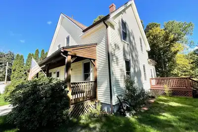 Image de Lovely 3-bedroom City Escape