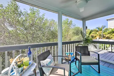Image de Holmes Beach Retreat: Walk to Beach & Dining!