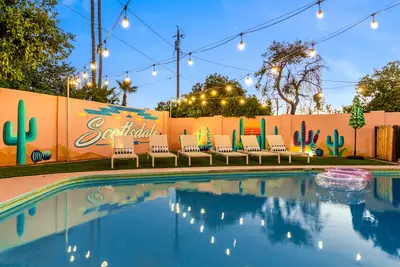 Image de Turquoise Sunset - Heated Pool! 5 Minutes to Old Town Scottsdale!