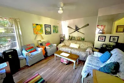 Image de Dunsmuir Cellar Cottage