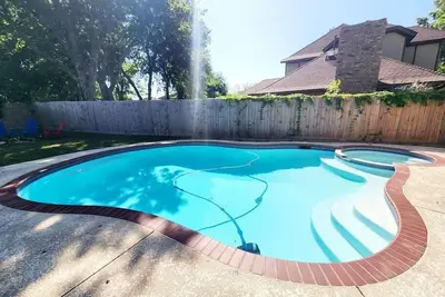 Image de Pool & hot Spa, 5 Bed 3. 5 Bath sleep 16 people