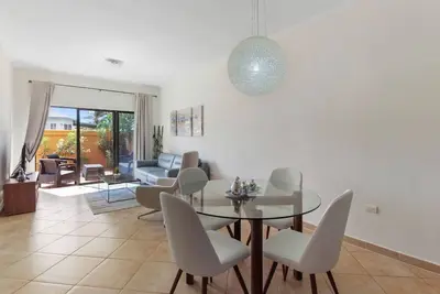 Image de Chic Lux Resort 2br Condo - Casita Suerte by Bocobay