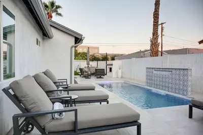 Spacious Oasis w/ pool + fireplace!