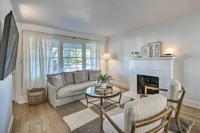 Image de Cozy West Sacramento Getaway w/ Private Yard!