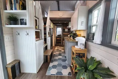 Image de Luxury Tiny Home by Breweries Wine Wintergreen