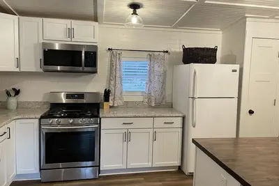Image de Charming 2bed\/1bath minutes from Fort Polk with large yard