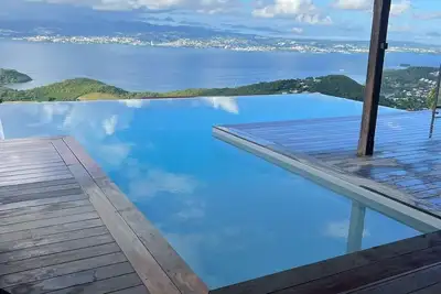 Image de Villa 3 chambres vue exceptionnelle sur la baie de Fort de France et ses pitons