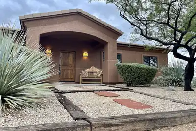 Image de The Redbird, Dog-friendly Gem in Cave Creek