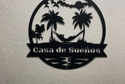 Image de Casa de Sueños - Short walk to semi-private beach