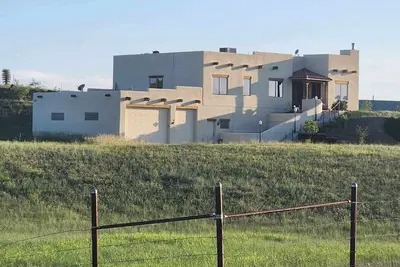 Image de Luxury hilltop home with great views in the heart of wine country