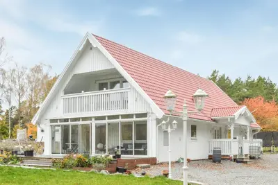 Image de Belle maison à Djurhamn avec WiFi