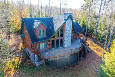Image de Fortune Ridge:Your Ultimate Summer Escape on the Water!