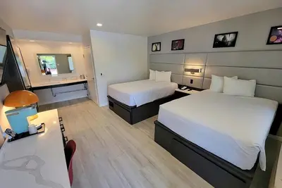 Image de Family Fun at California’s Great America Park! 4 Comfortable Units, Free Parking