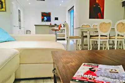 Image de Appartement Avec Piscine Près de la Plage à St Julians