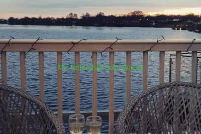 Image de Lakeside 3-bedroom holiday home with Hot Tub