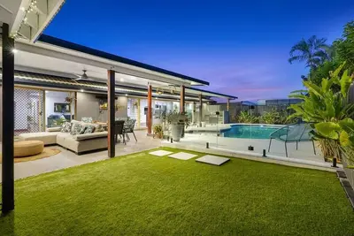 Image de Family Holiday Retreat 4 bed Pool 5 mins to beach