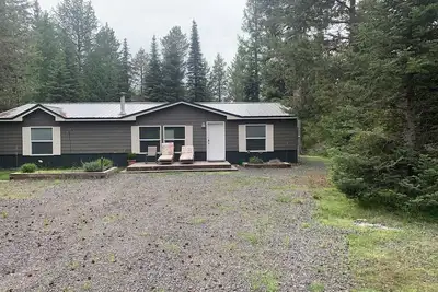 Image de Nice cabin on 1\/2 acres near Cascade Reservoir-Boulder Creek boat ramp and beach